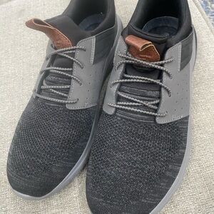 Skechers Black and Gray Air-Cooled Sneakers 11.5